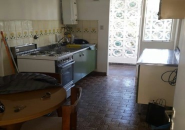 VENTA DPTO 2 DORMITORIOS CON COCHERA. BALCARSE 1254. RECICLADO